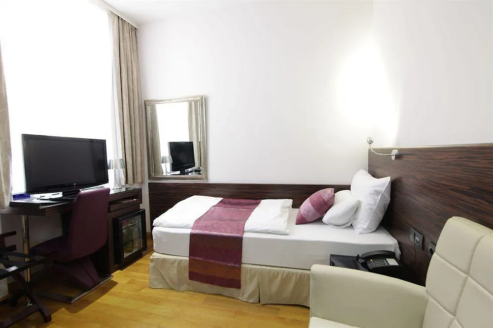 Best Western Plus Hotel Arcadia Vienna