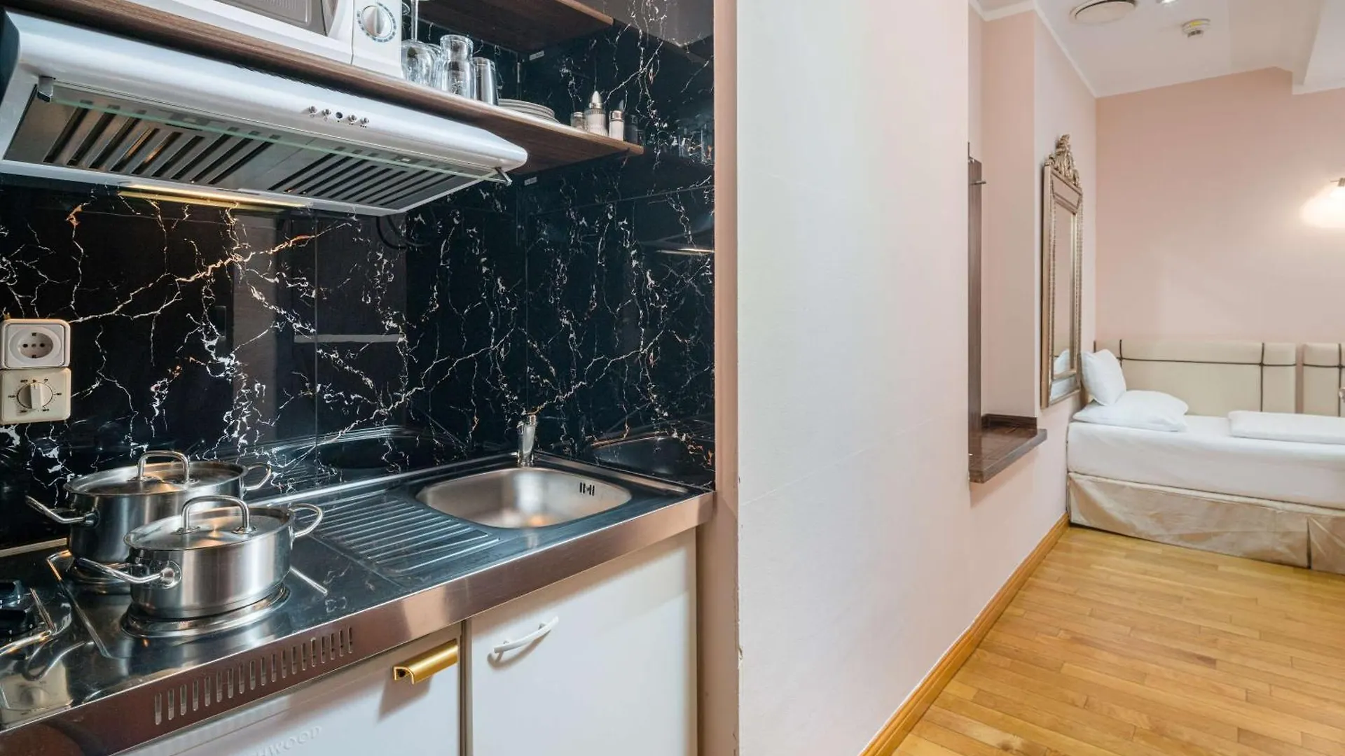 Best Western Plus Hotel Arcadia Vienna 4*,  Austria