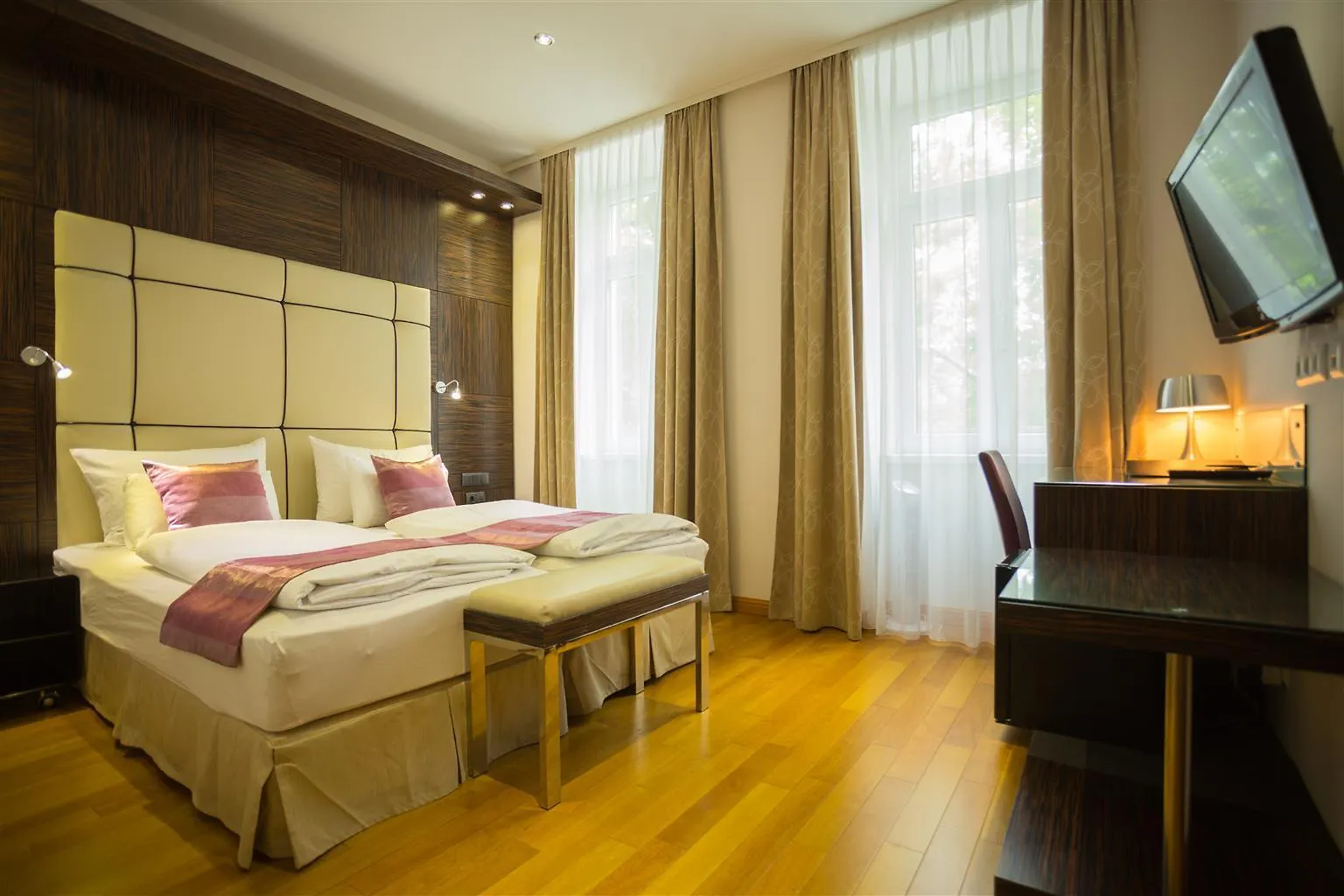 Best Western Plus Hotel Arcadia Vienna Austria