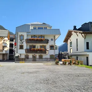 apt-klaushof.ischgl-hotels.net/
