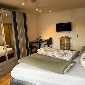  Apartment Einzimmerwohnung Im Gruenen/innsbruck/2 Pax Austria
