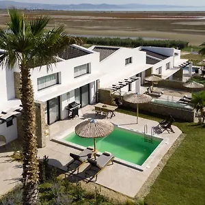 Flamingo View & , Potidée Grèce