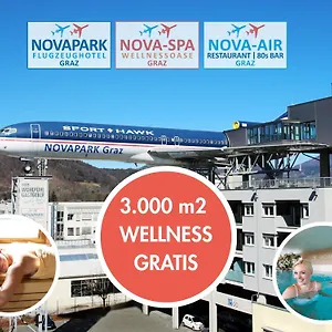 Отель Novapark Flugzeughotel Грац