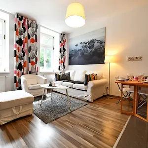 Apartament Good(wo)man's I